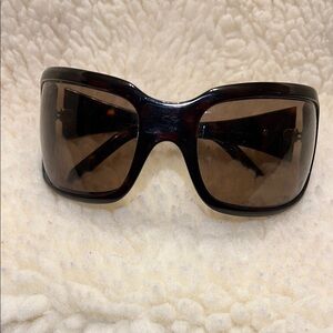 Kenneth Cole Brown Oversized Sunglasses